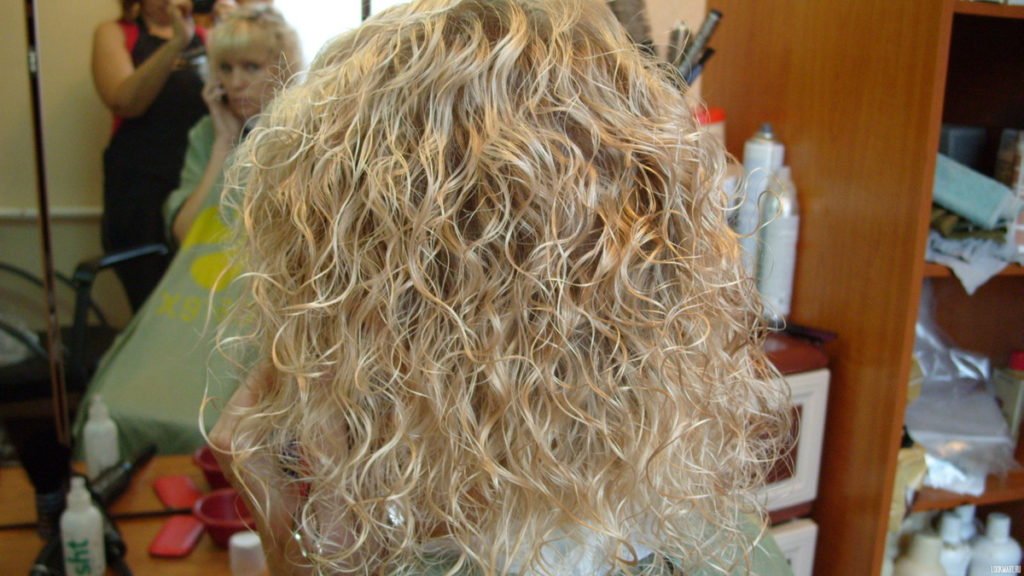 карвинг на осветлённых волосах