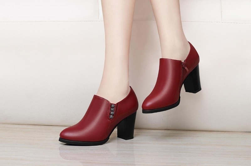 6 советов по выбору обуви для женщин с полными икрами и широкими ступнями