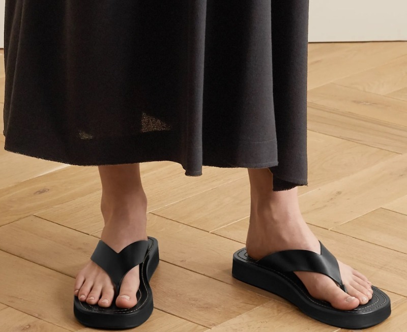7 чрезвычайно модных пар женской обуви на лето 2020